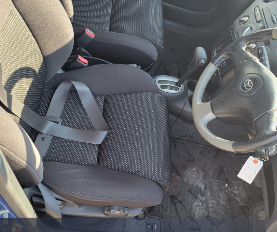 2001 Toyota Vitz